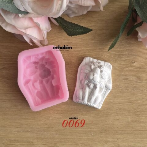 Tabanda aslan silikon kalıp