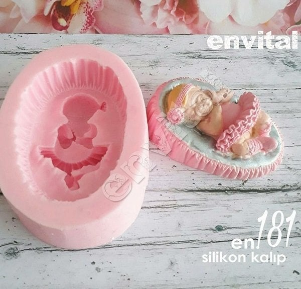 Yastıkta uyuyan balerin bebek silikon kalıp