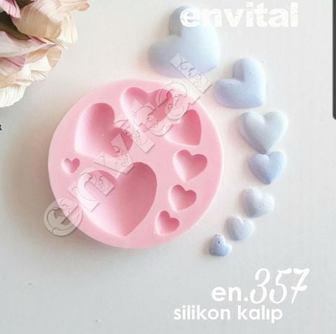 Sıralı kalpler silikon kalıp