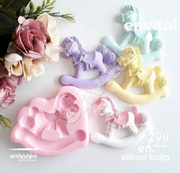 Sallanan poni ilikon kalıp