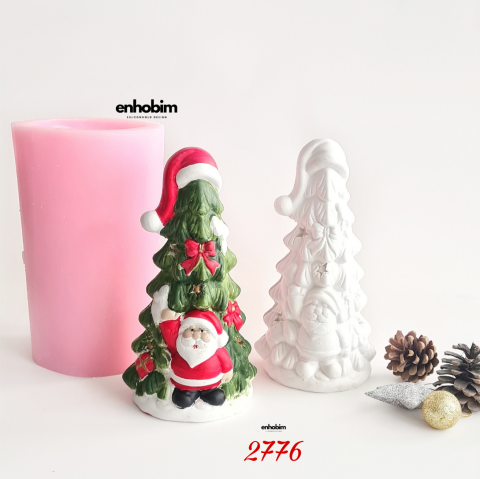 Yılbaşı Noel Baba Büyük Çam Ağacı