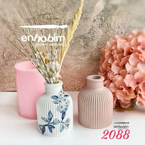 Çizgili Form Vazo Silikon Kalıp